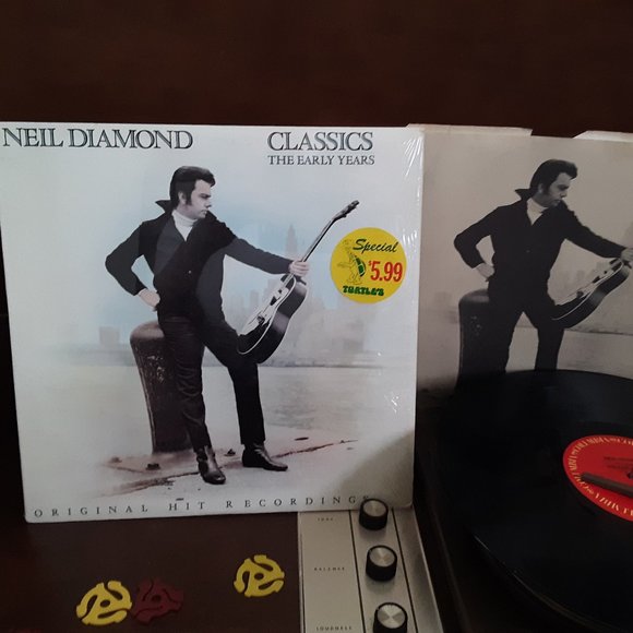 Neil Diamond - Classics The Early Years - Circa 1983 - Picture 1 of 1